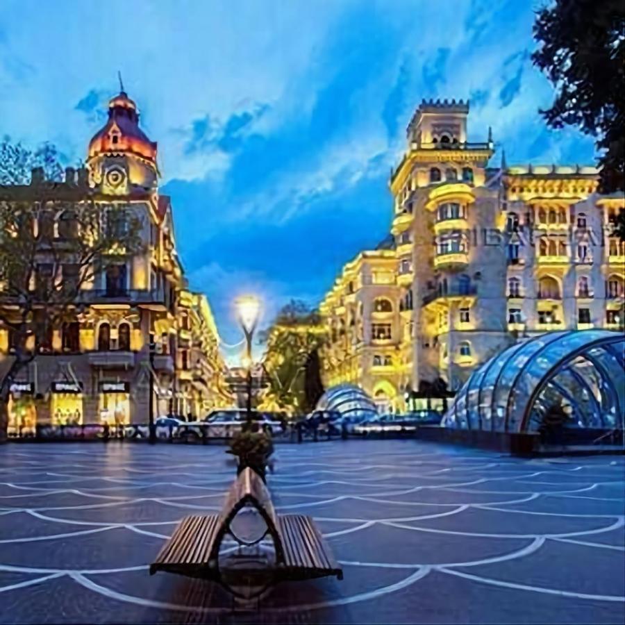 Econom Maxim Hotel Baku Exterior foto